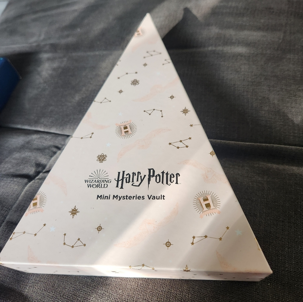 Wizarding World Harry Potter X Ulta Beauty Mini Mysteries Beauty Vault